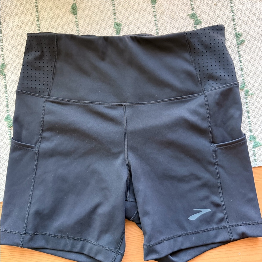 Brooks black Women's Running/Biker Shorts